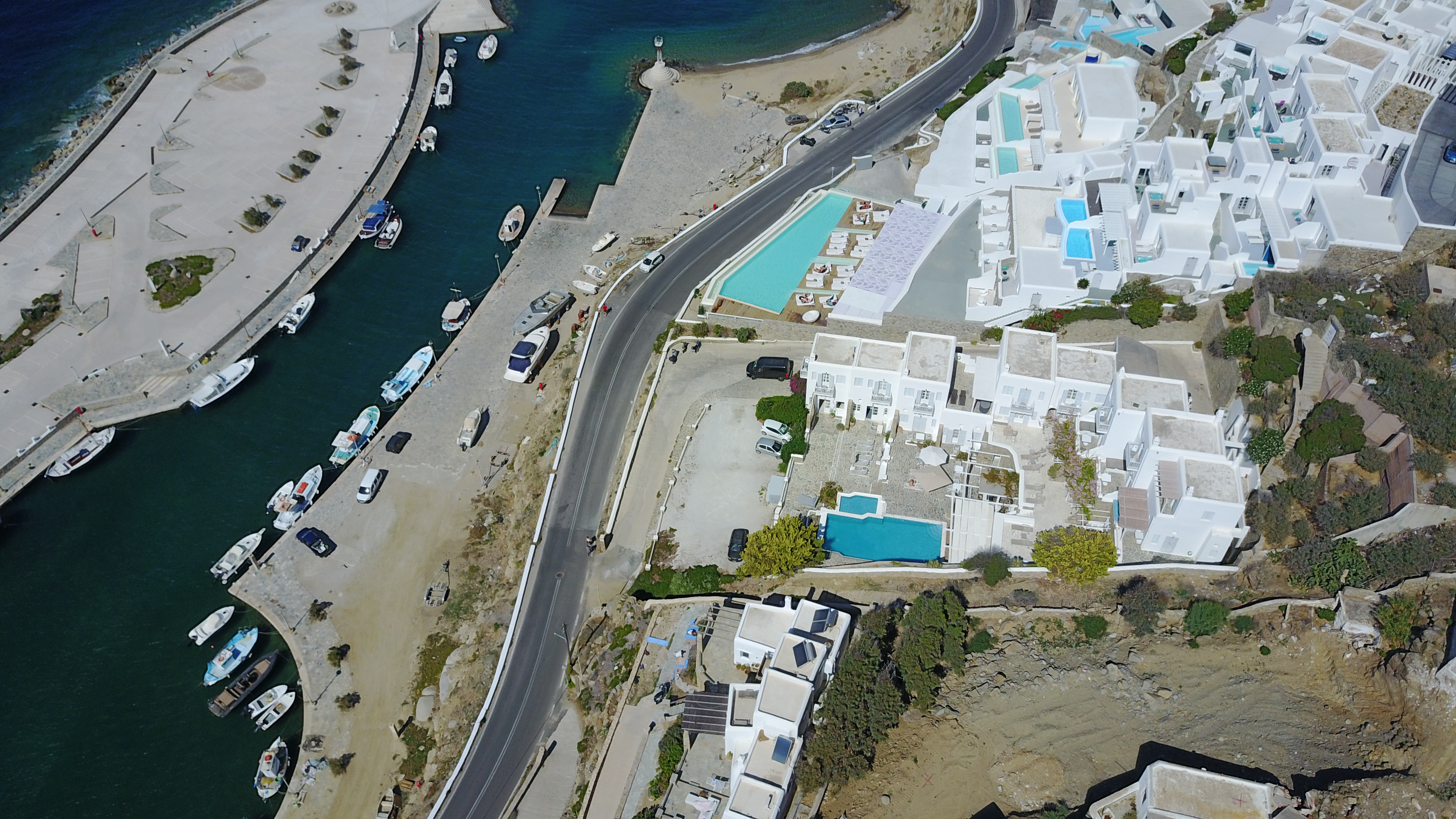 Intrakat engages in a new real estate investment based in Mykonos